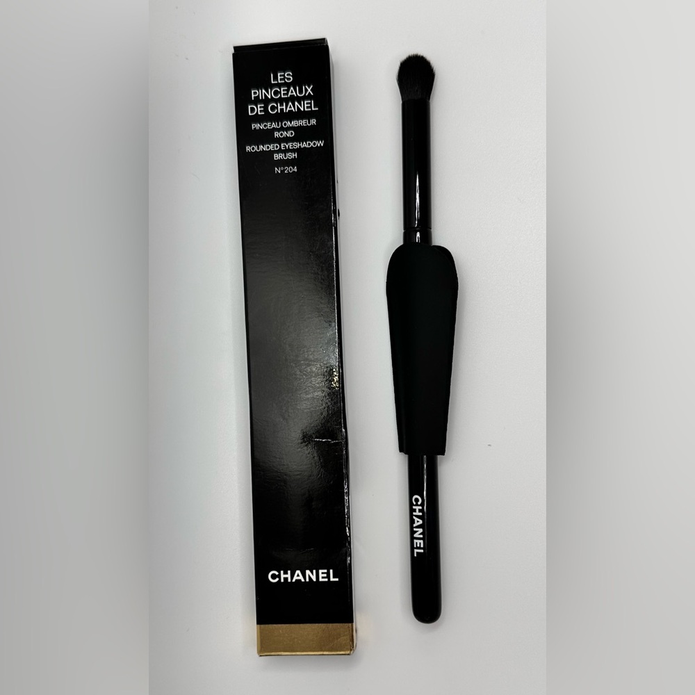 CHANEL PINCEAU OMBREUR ROND N°204 SET OF 2 NIB
